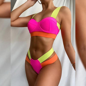 Conjunto Barbie Neon - Biquíni bicolor com recorte e faixas grossas